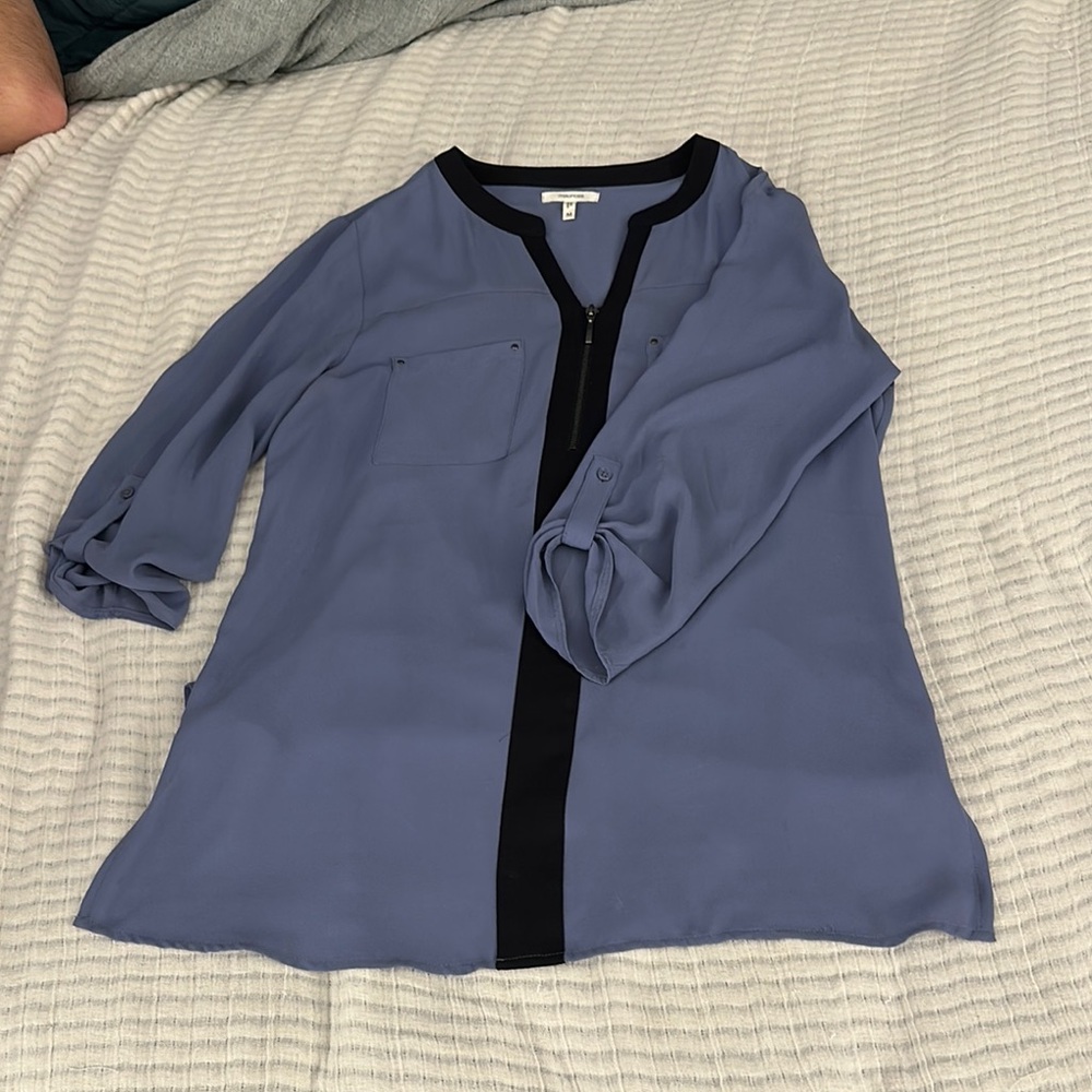 Maurices Relaxed Blue 3/4 Sleeve Blouse with Mandarin Collar